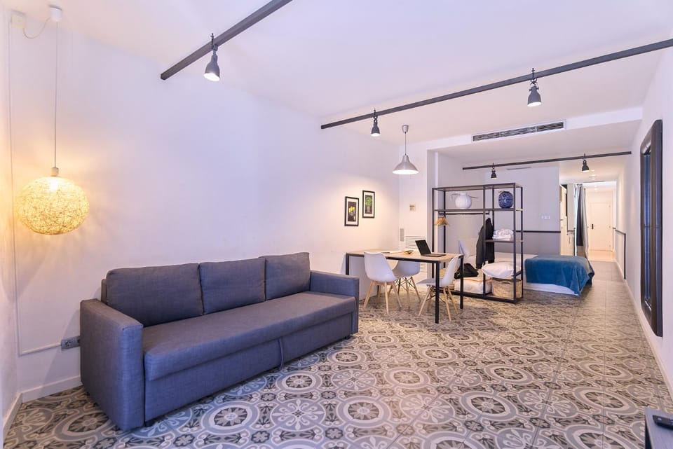 Liceu Apartments by gaiarooms Apartment in Barcelona