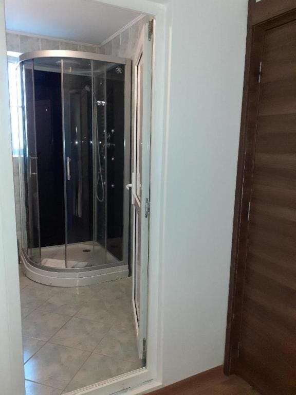 Pensiunea Otopeni Bed and Breakfast in Romania