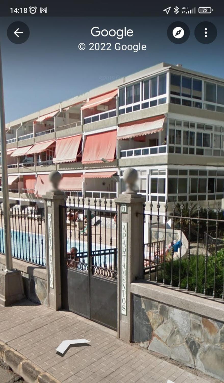 Facade/entrance