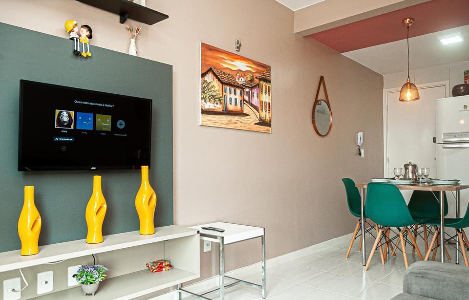 Communal lounge/ TV room, Living room