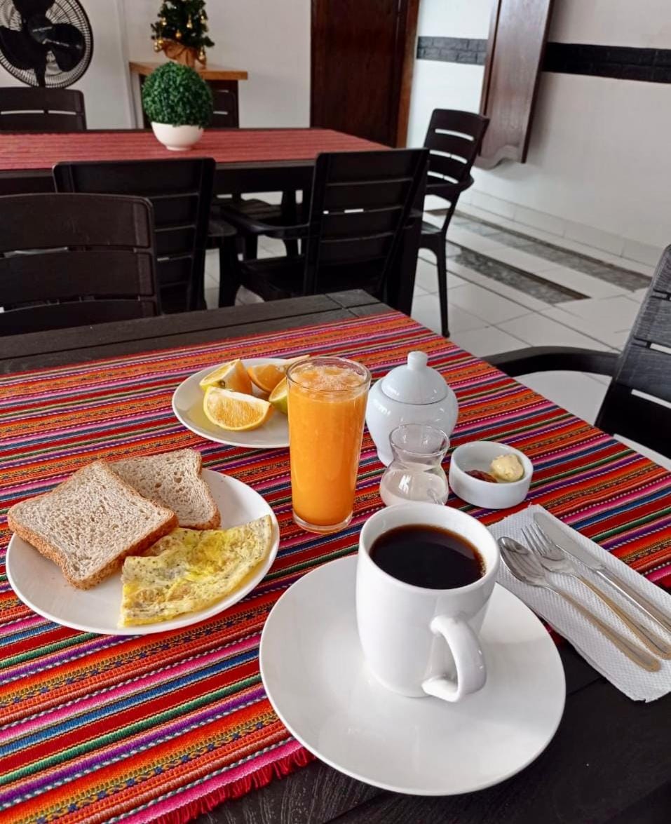 Breakfast, Continental breakfast