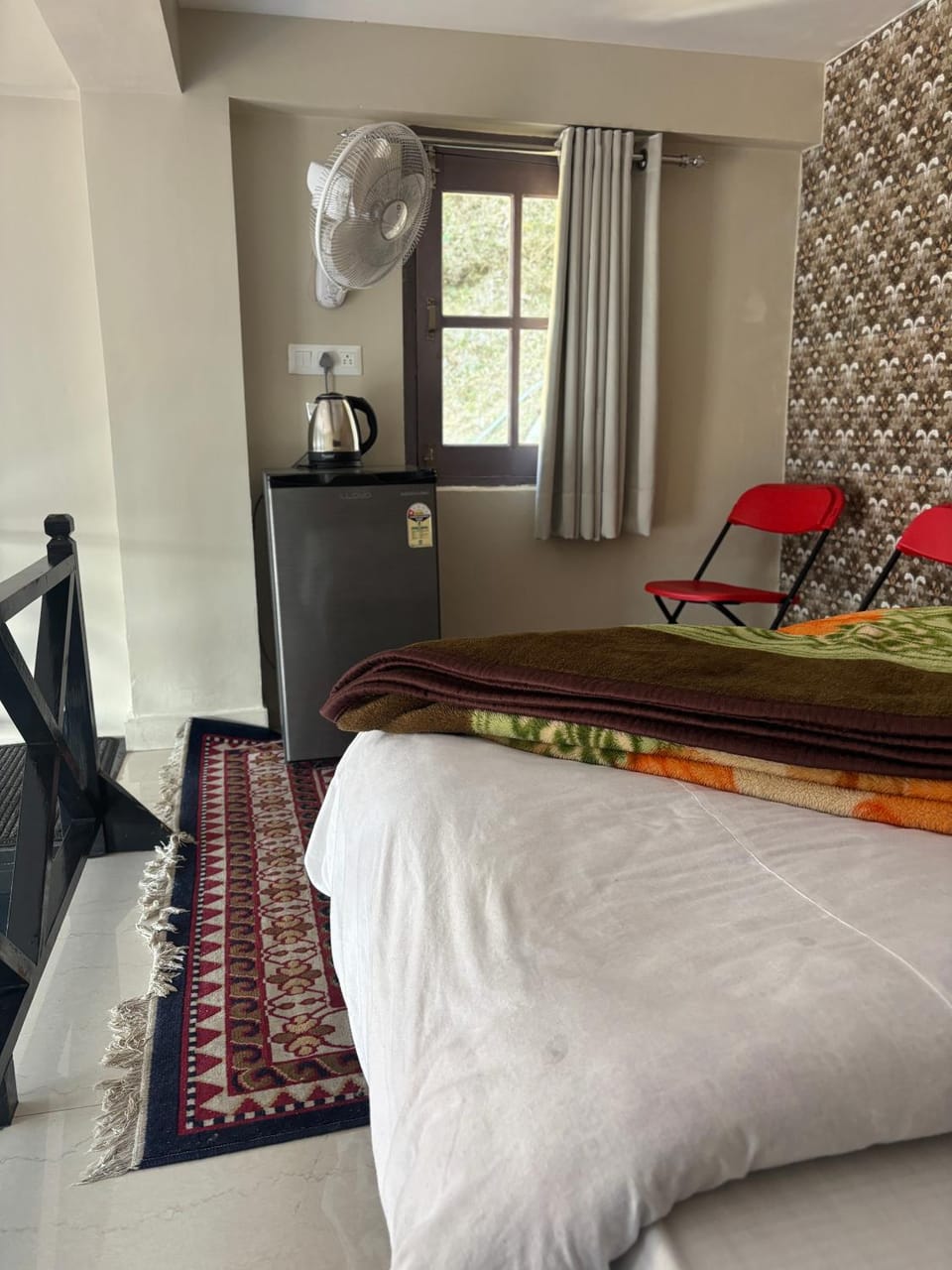 FORTUNE HEIGHTS HOMESTAY- Best Forest view & Peaceful surrounding Vacation rental in Himachal Pradesh
