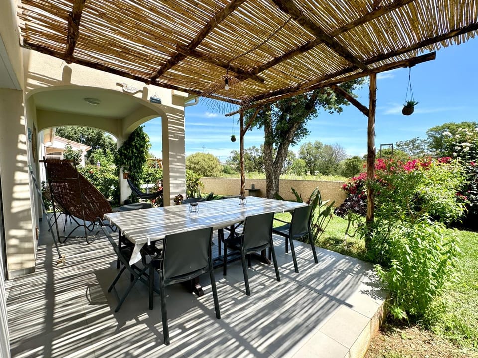Jolie maison Borgo trois chambres trois salles de bain House in Corsica