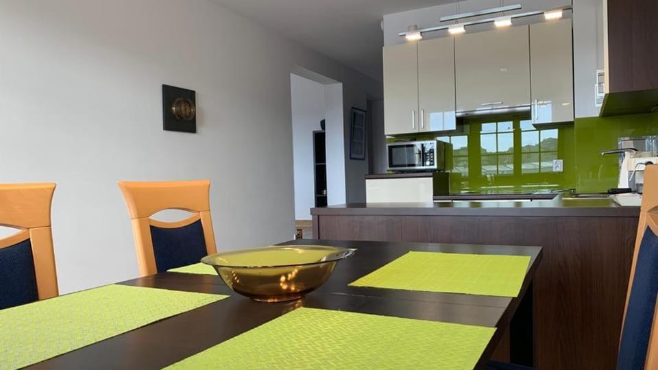 Apartament Portowe Wspomnienia Apartment in Pomeranian Voivodeship