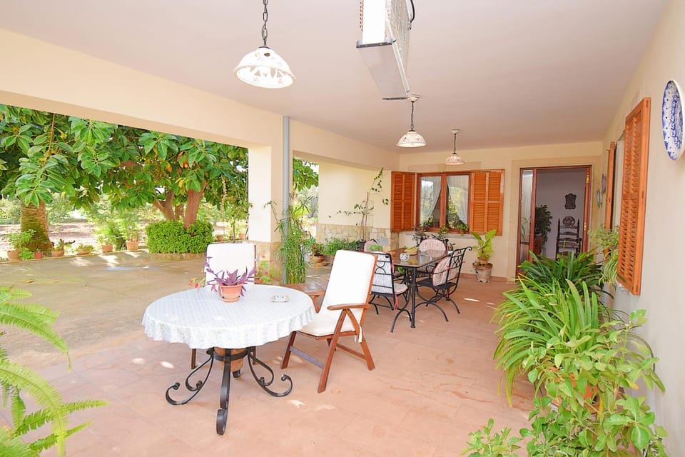 Patio, Off site, Day, Garden, Balcony/Terrace, Seating area, Dining area, Garden view