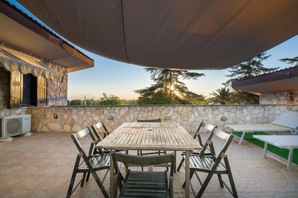 Villa Isabella alloggi e camere con parcheggio interno custodito Apartment in Apulia