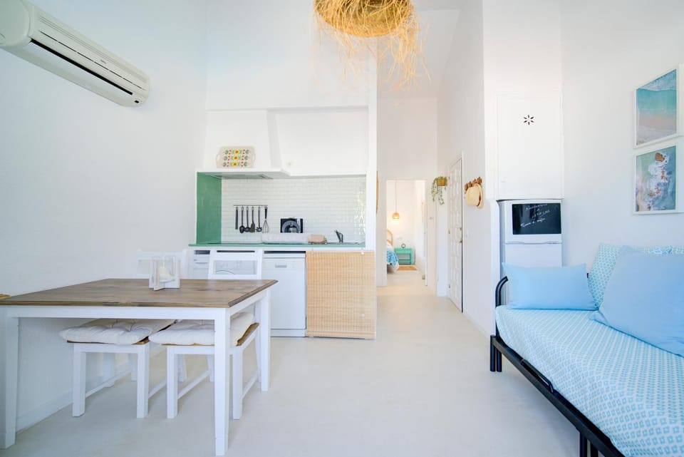 Kitchen or kitchenette, Living room, Decorative detail, Dining area, dishwasher, washing machine, air conditioner