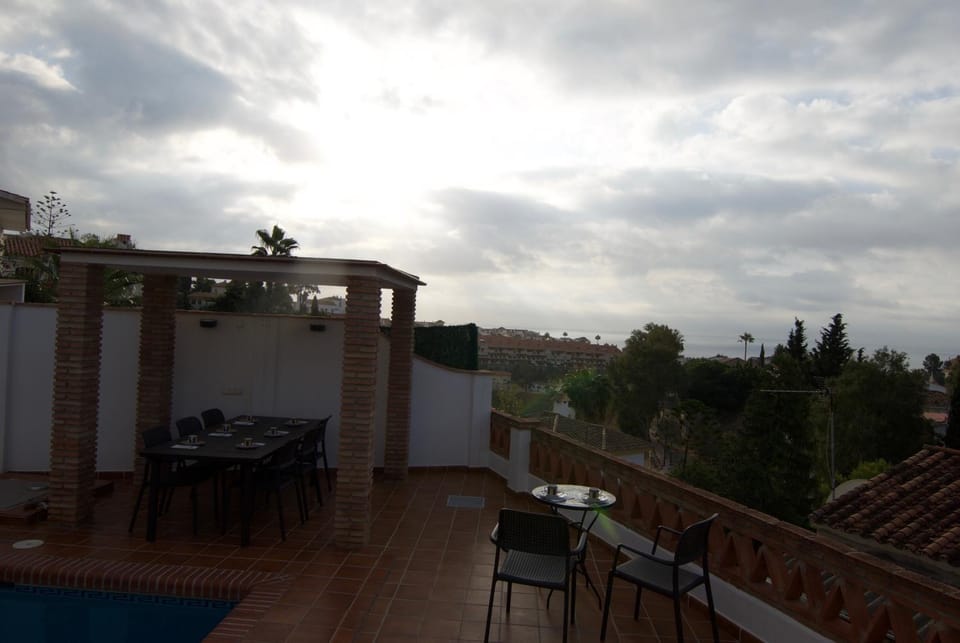 Patio, Sunrise