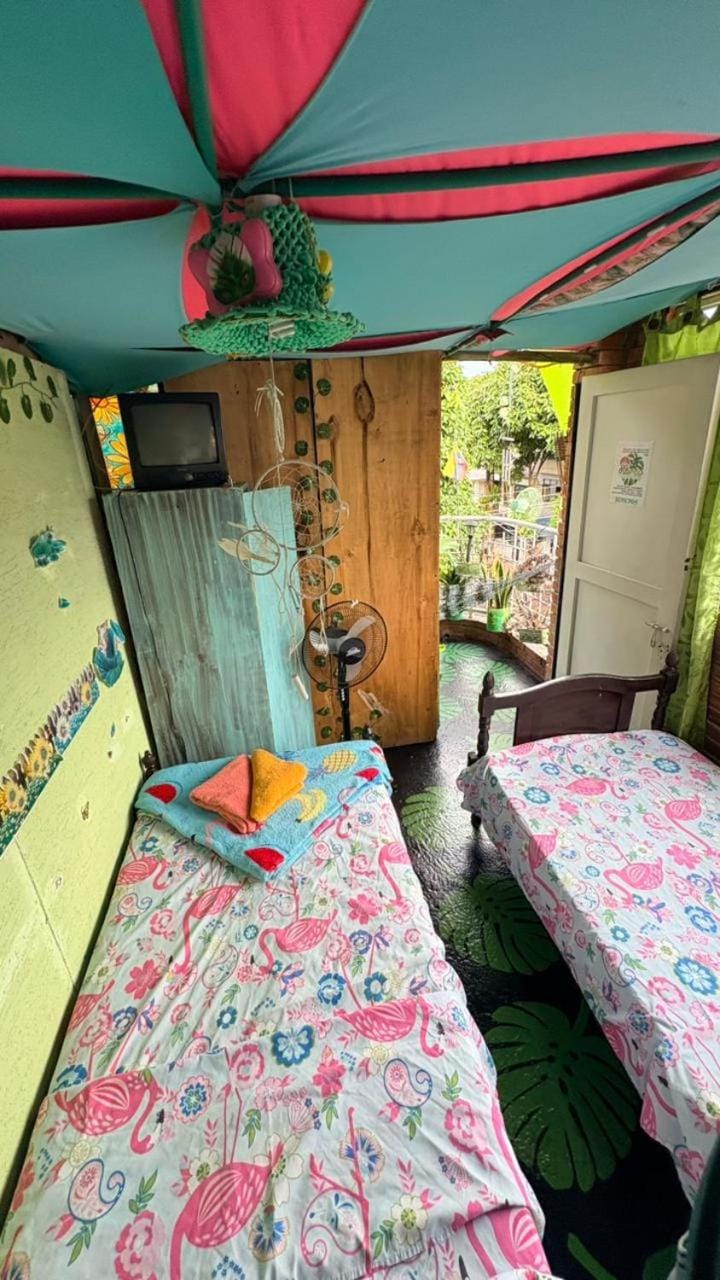 MANOA "Lugar de descanso" HABITACION CON VISTA A LA CIUDAD, FRESCO Y VENTILADO Vacation rental in Ibagué