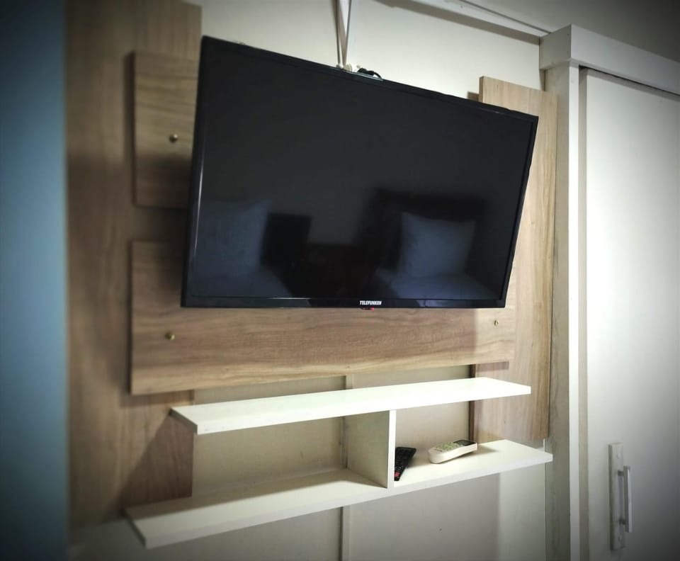Bed, TV and multimedia
