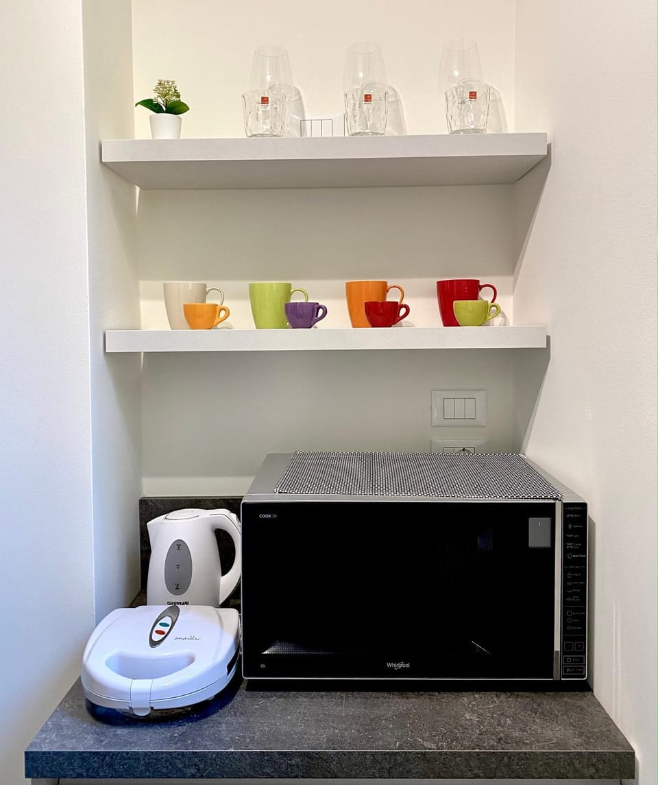 Coffee/tea facilities, Kitchen or kitchenette, toaster