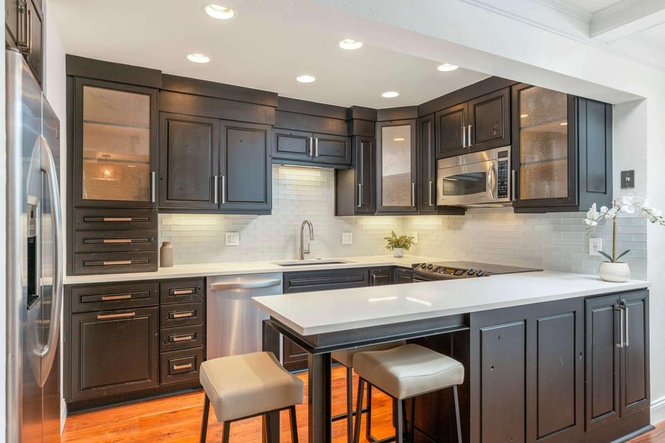 Updated 3BR, 3BA with Pool - Steps to Town House in Aspen