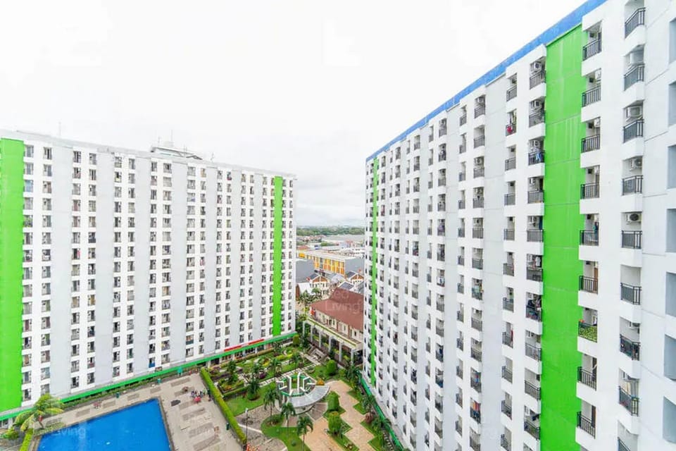 Property building, Swimming pool