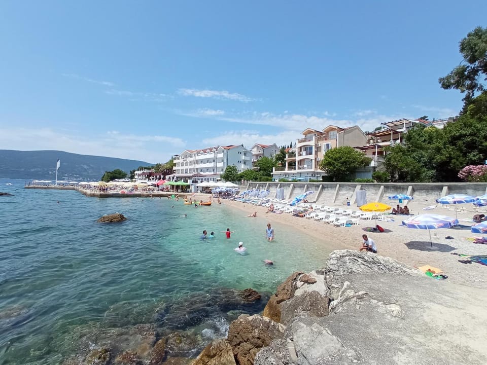 Dolce Far Niente Apartment in Kotor Municipality