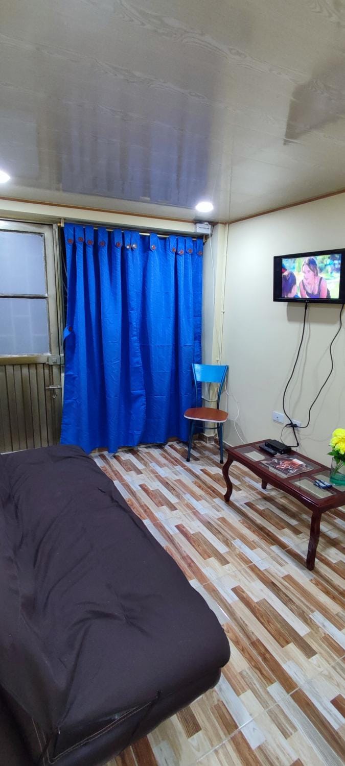 Communal lounge/ TV room, TV and multimedia, Living room, Seating area, Meeting/conference room