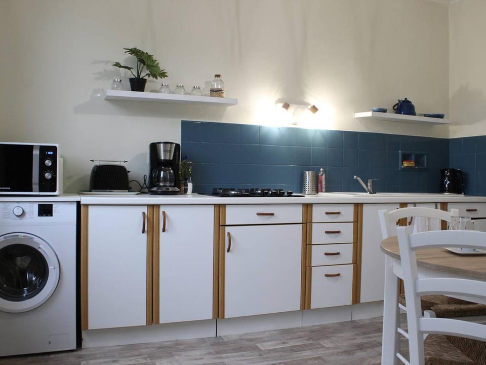 Maisonnette rénovée avec jardin à Saint-Georges-d'Oléron - FR-1-246A-87 House in Saint-Georges-d'Oléron