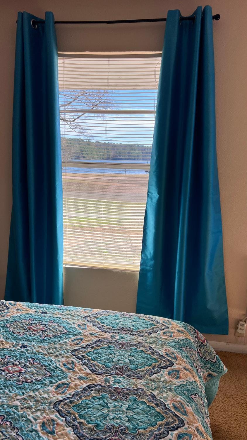 Alpine Lakeview Motel Room WiFi,Sandy beach Boat Ramp,Pier,Marina,Bath House with Laundromat Motel in Toledo Bend Reservoir