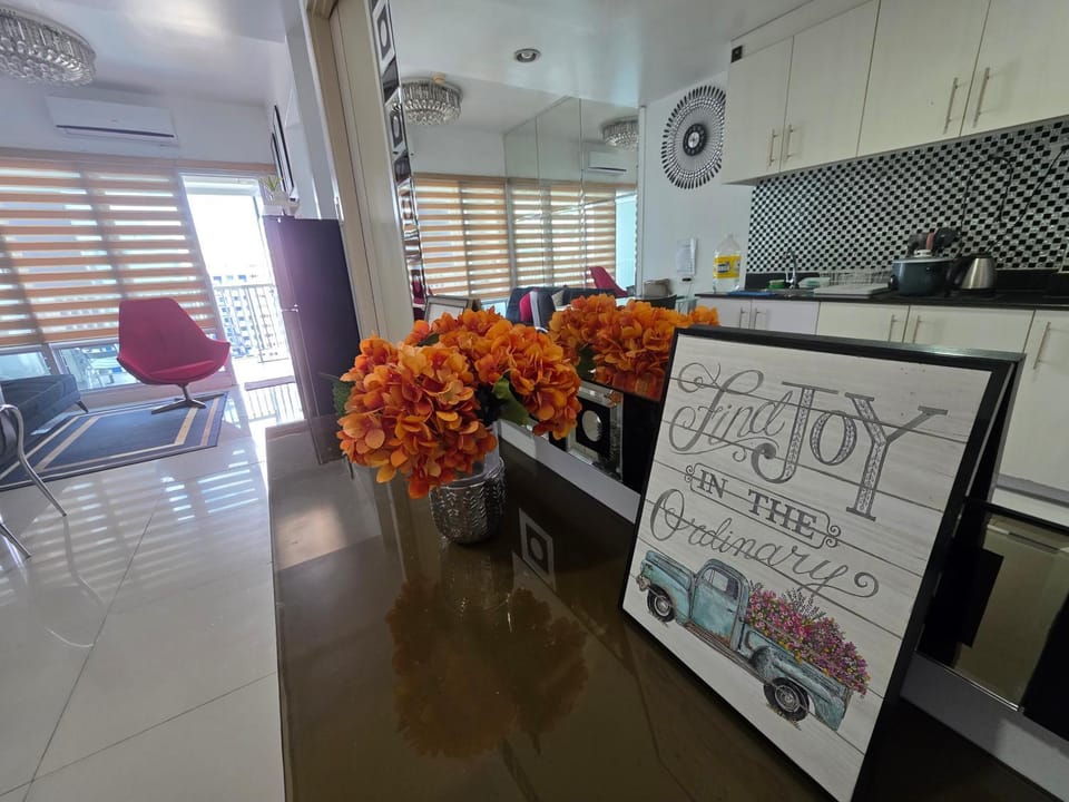 Sea Residences TowerE-F by EZStays Apartment in Pasay