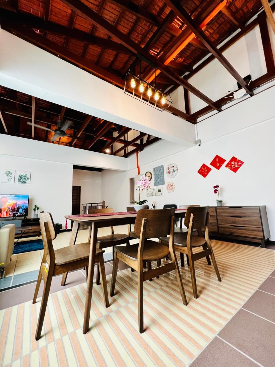 Lounge or bar, Dining area