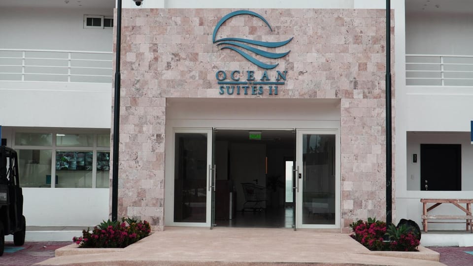 Facade/entrance, Property logo or sign