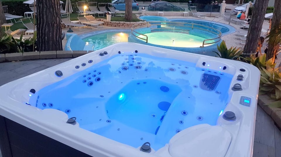 Hot Tub