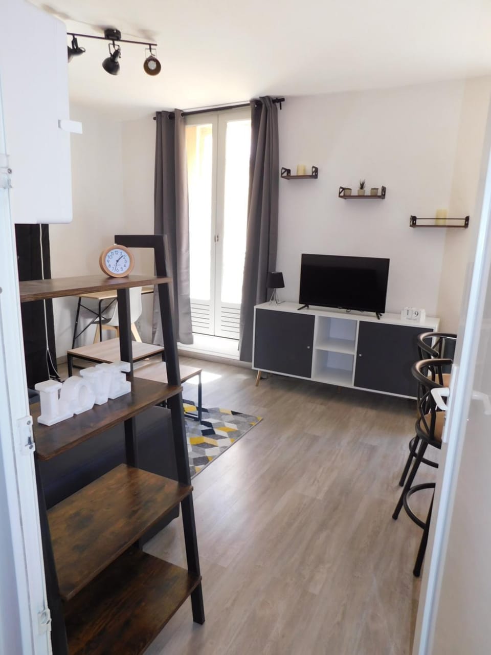 Communal lounge/ TV room, TV and multimedia