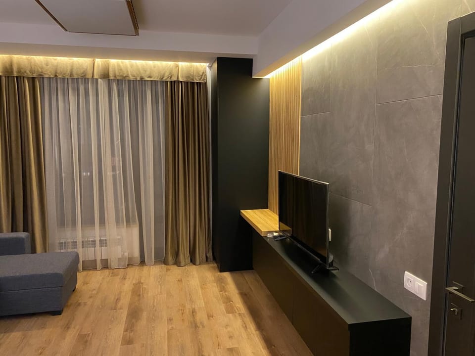 Luxury flat in 100 meters from republic square. Apartment in Yerevan