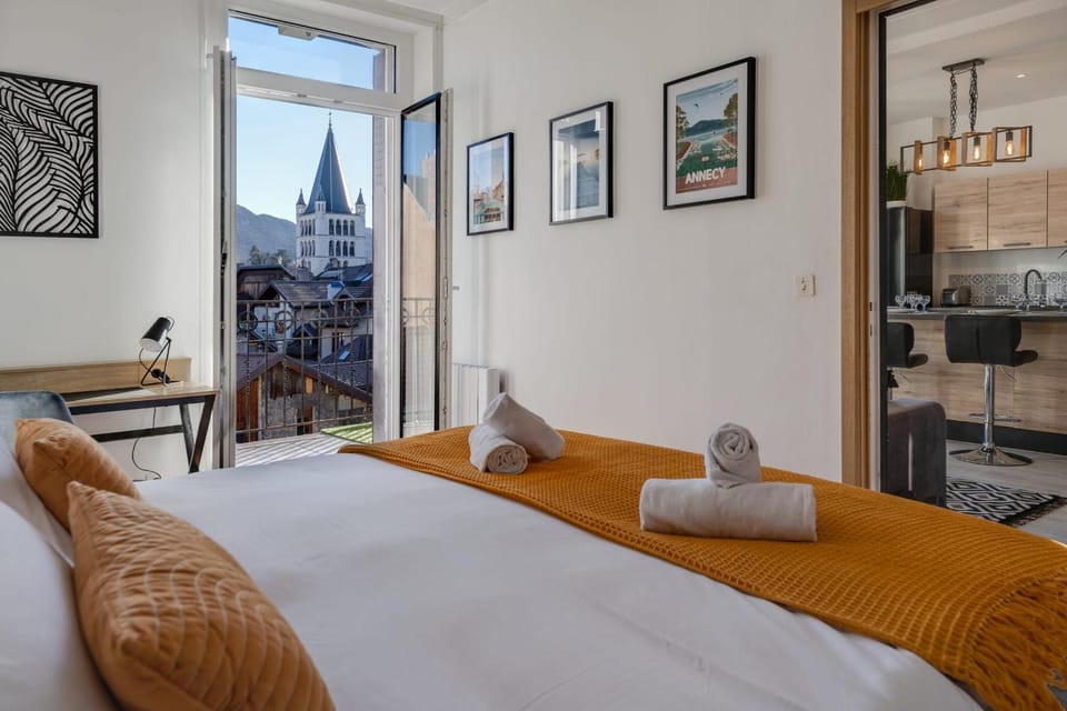 Le Balcon Annécien 4 - rooftop view for 2-4 people Apartment in Annecy