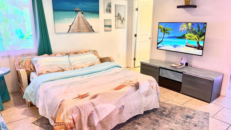 Bed, TV and multimedia