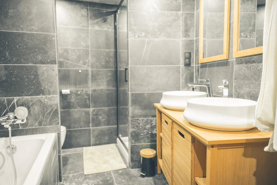 Shower, Bathroom, Bath