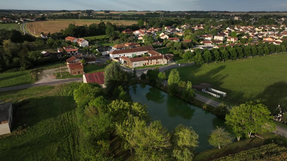 Property building, Area and facilities