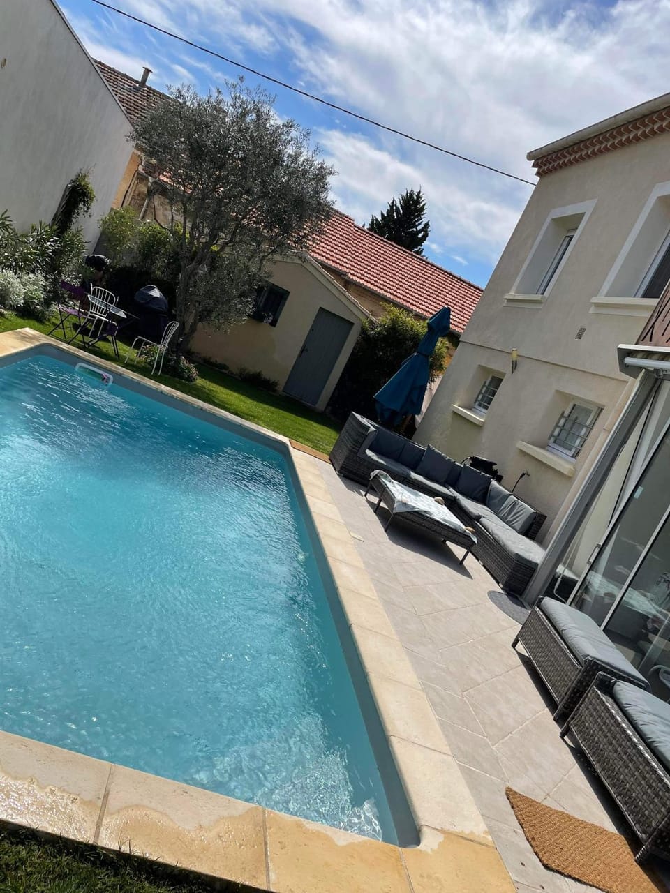 Villa Madhi - Piscine privée Apartment in L'Isle-sur-la-Sorgue