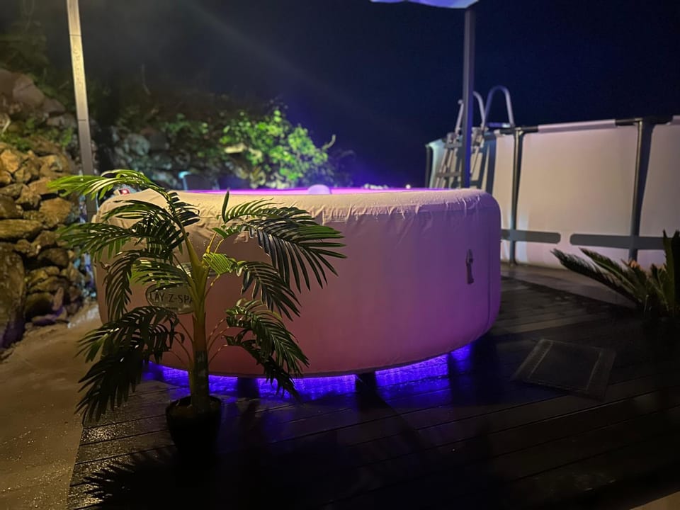 Night, Garden