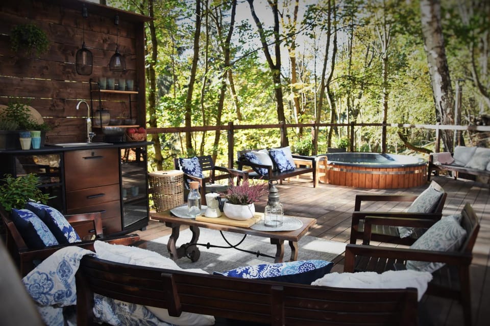 Garden, Hot Tub, View (from property/room), Balcony/Terrace, Garden view