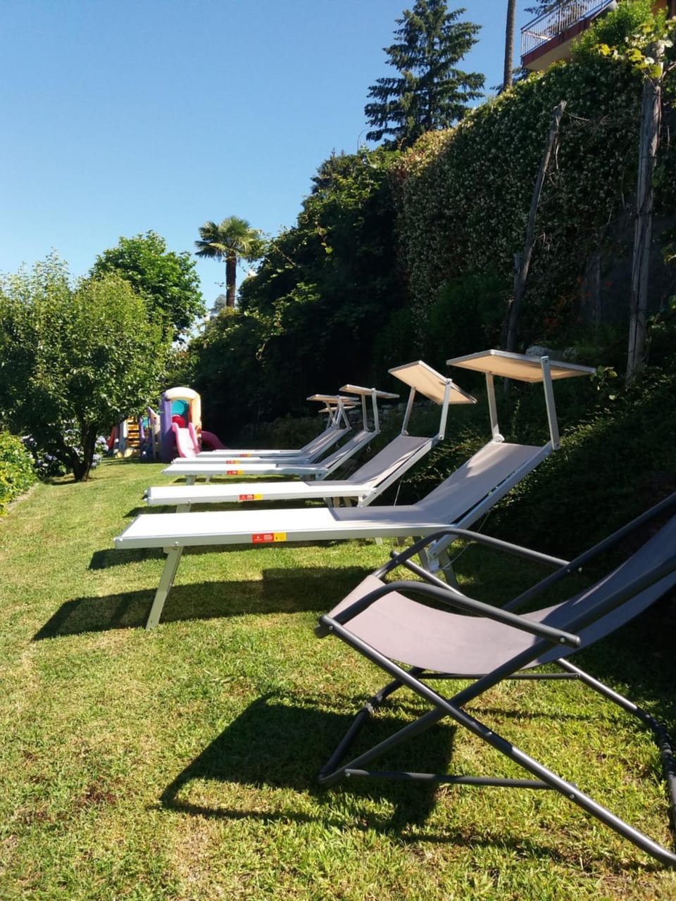 Garden, Area and facilities, sunbed