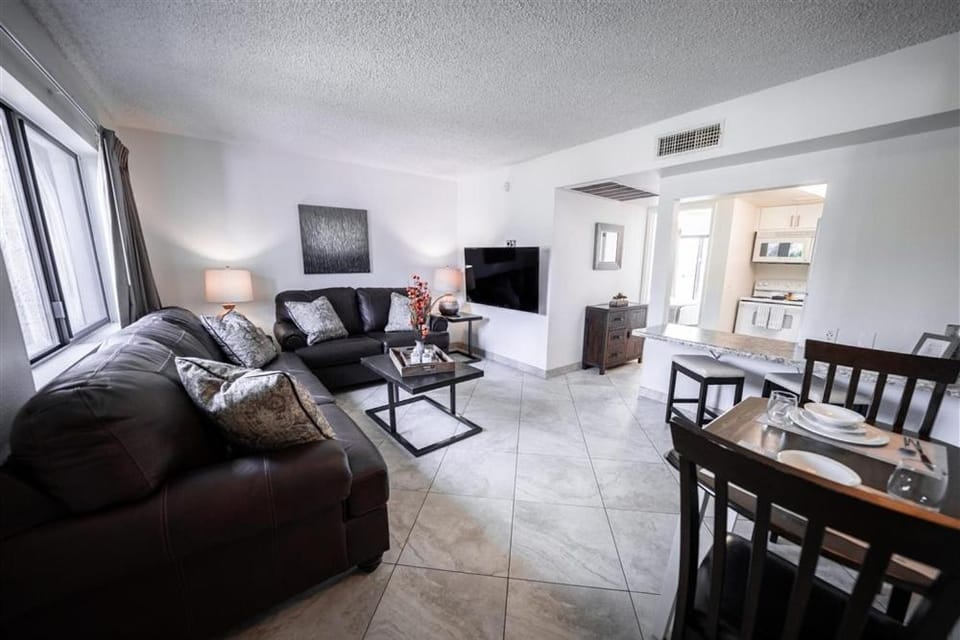 Scottsdale Park Suites - 137 Apartment in Tempe