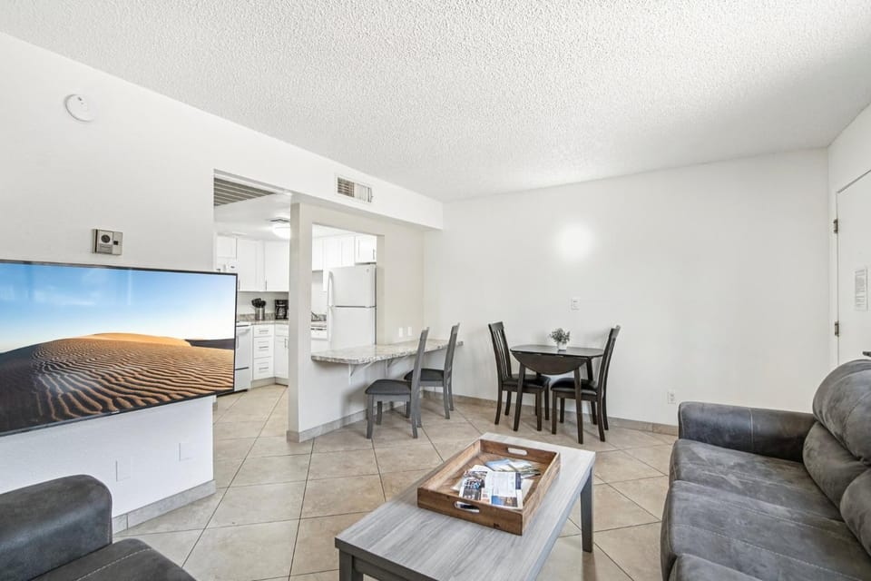 248 Fully Furnished 1BR Suite-Pet Friendly Apartment in Tempe