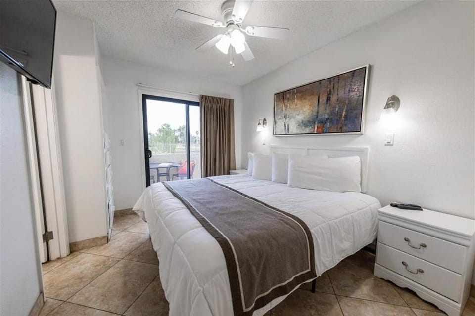 119 Fully Furnished 1BR Suite-Outdoor Pool Apartment in Tempe