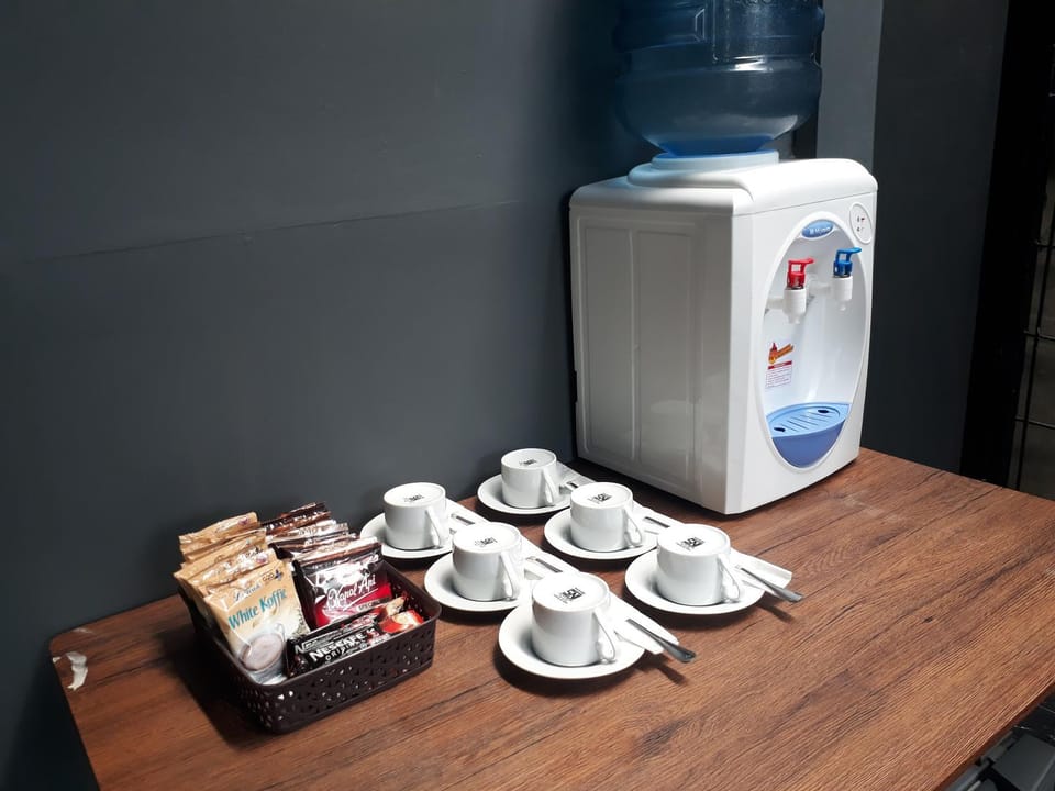 Coffee/tea facilities, Kitchen or kitchenette