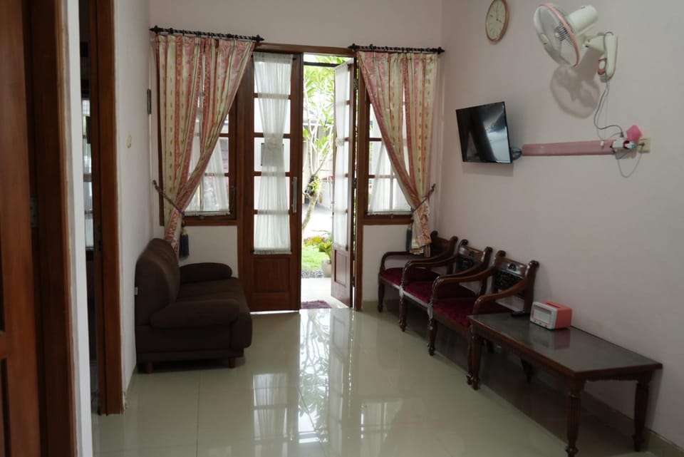 Omah Rere Full 1 Rumah, 2 kamar AC House in Special Region of Yogyakarta