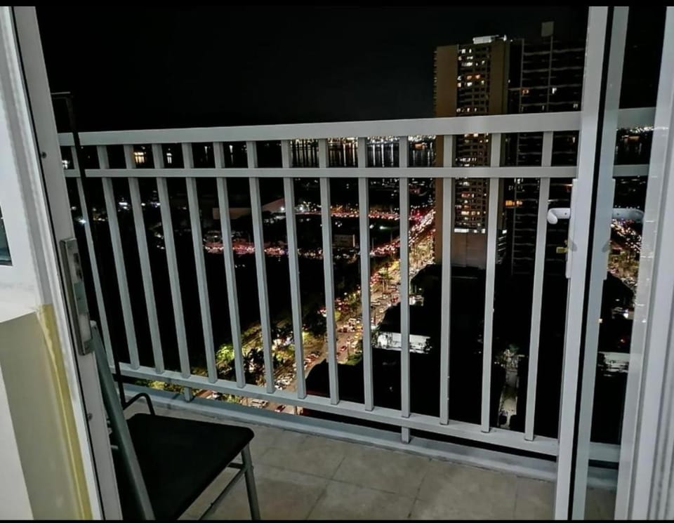BayBreeze Haven Nest Apartment in Pasay