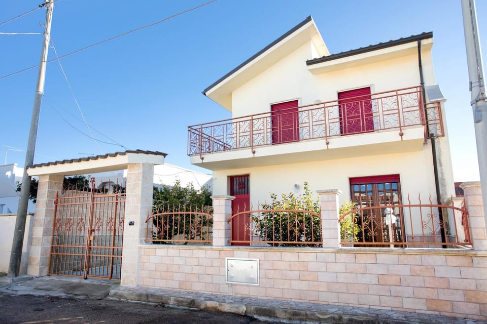 Villa Ilaria by ThePuglia Apartment in Torre Lapillo