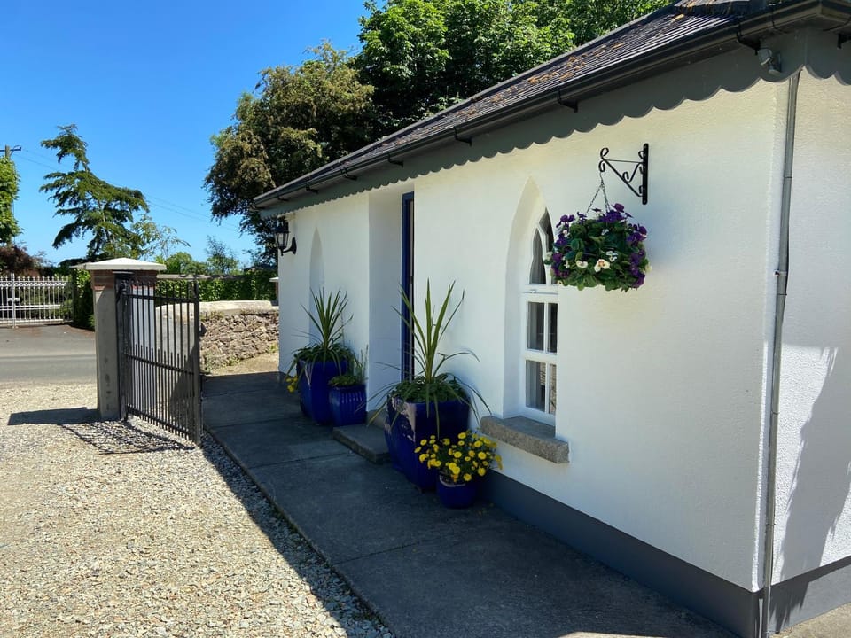 Rathjarney Gatelodge House in Ireland