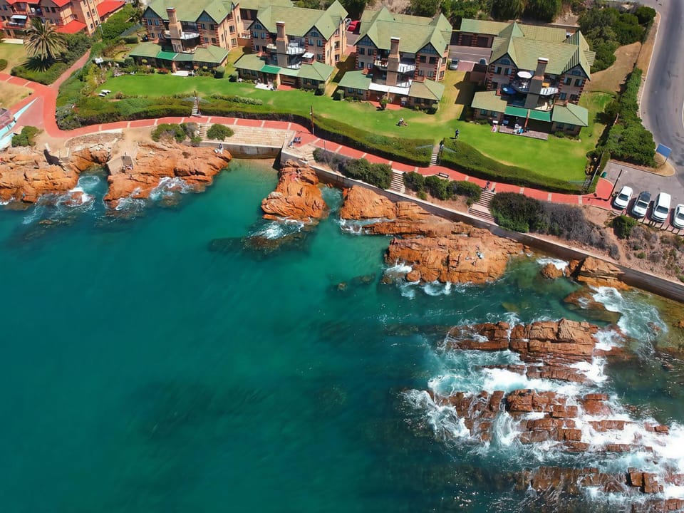 Property building, Natural landscape, Bird's eye view, Beach