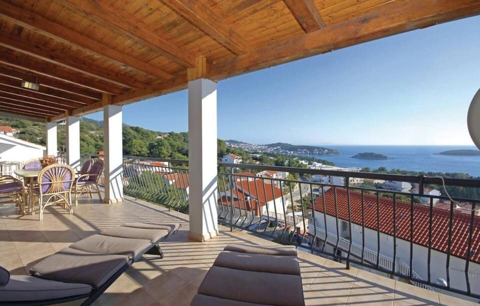 Balcony/Terrace, Seating area