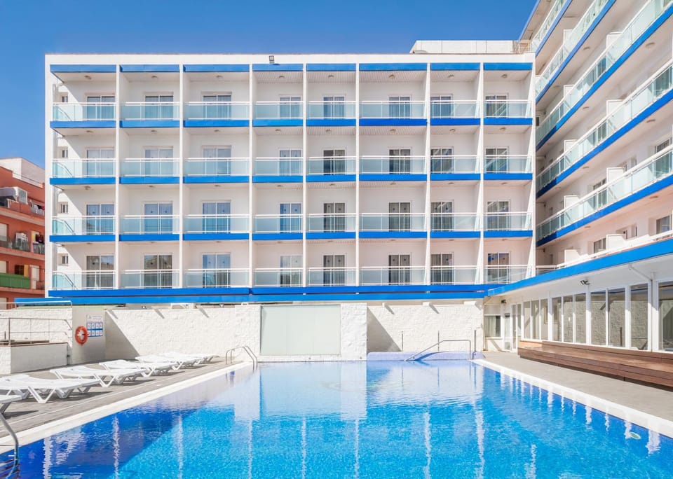 Property building, Swimming pool
