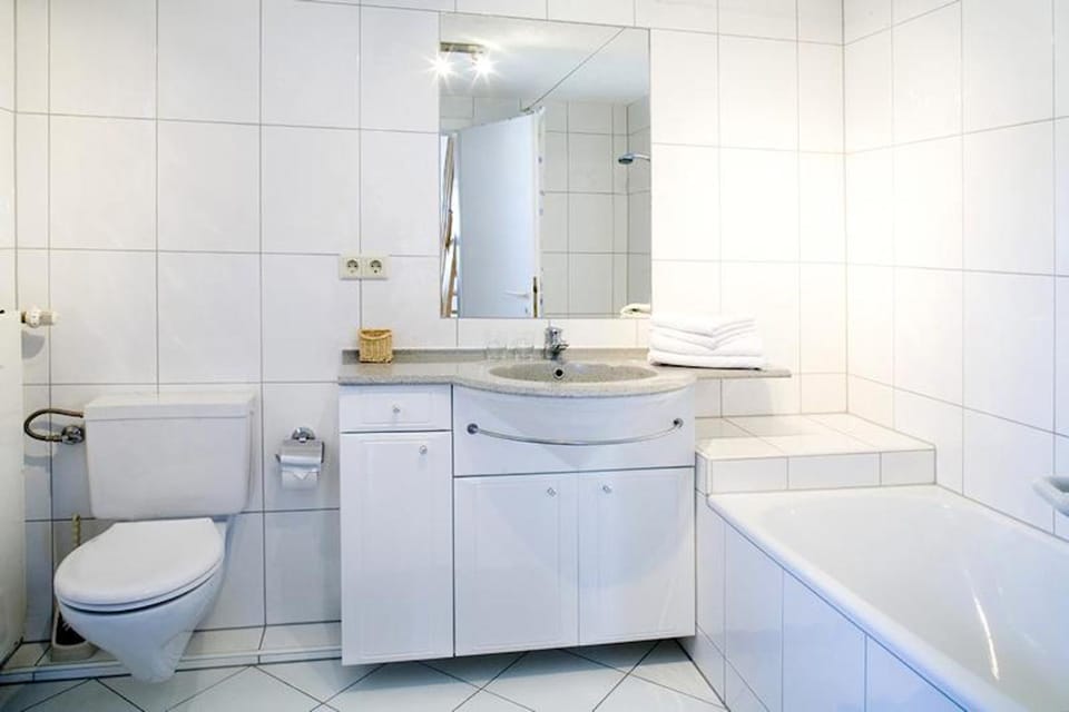 Bathroom, Living room