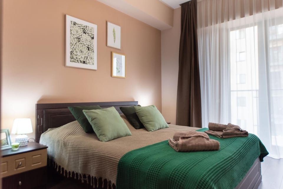 ProRealty - cozy 1 bedroom apartment on Kazbegi avenue 15 Apartment in Tbilisi, Georgia