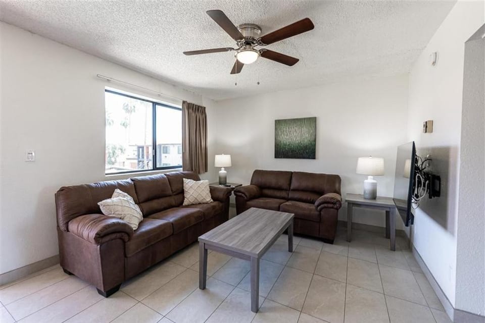 203 Fully Furnished, WiFi Included Apartment in Tempe