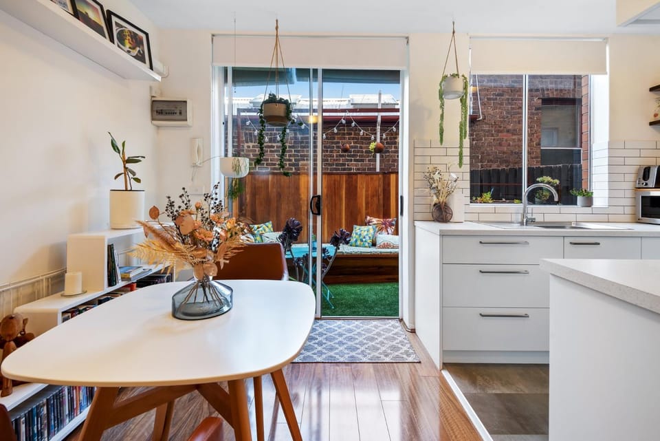 Snug St Kilda Apartment with Private Courtyard Apartment in Saint Kilda